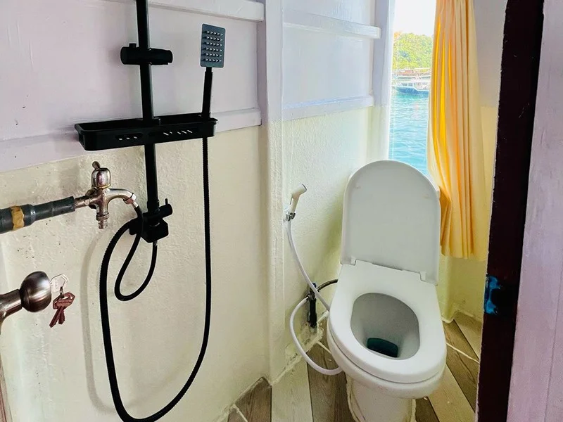 Private Ocean View Cabin - Image 1